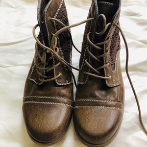 Xoxo brand size 10 ankle boots